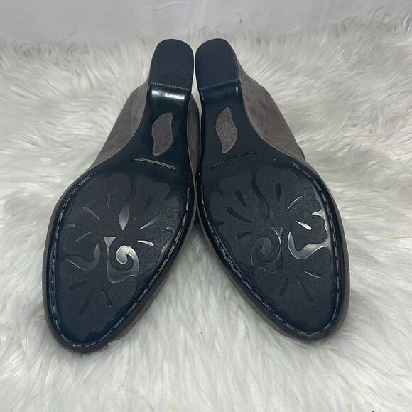 Born Jordana Brown Suede Mary Jane Wedge Heels Sz 7.5 - Picture 6 of 6